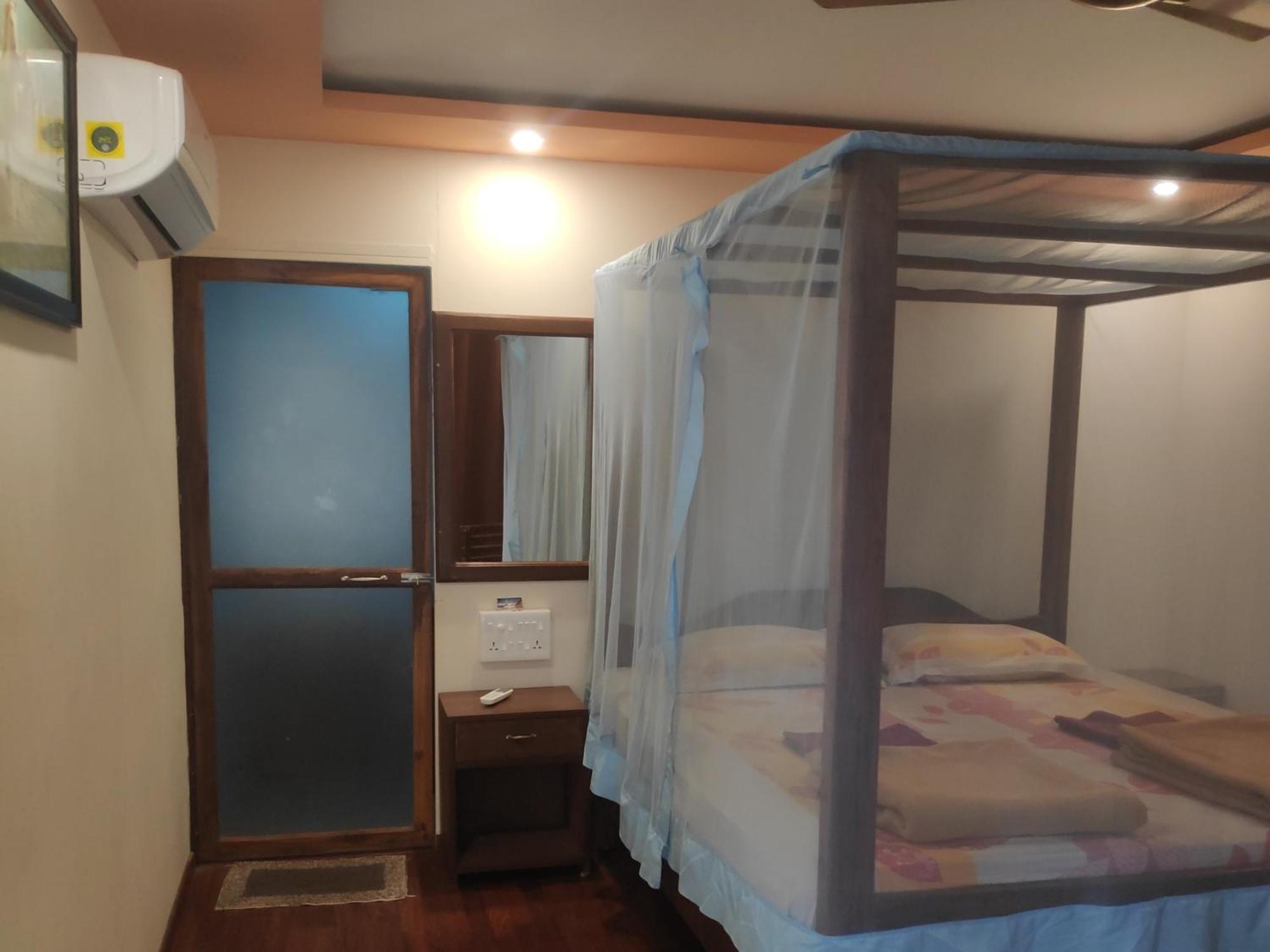 Sea Front Beach Huts Patnem Beach Room photo