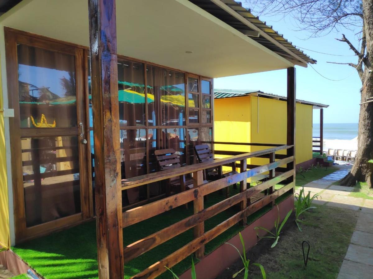 Sea Front Beach Huts Patnem Beach Exterior photo