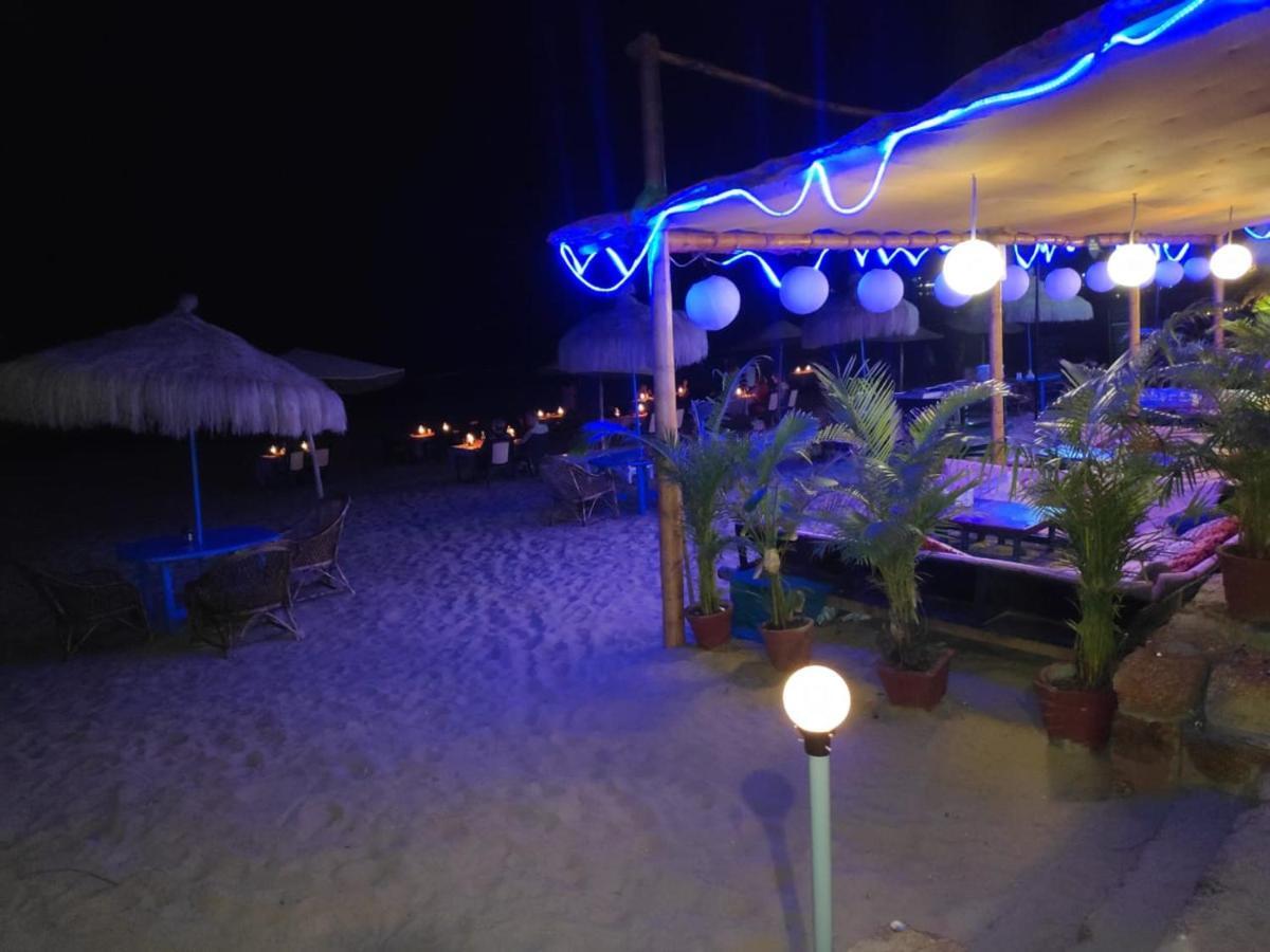 Sea Front Beach Huts Patnem Beach Exterior photo
